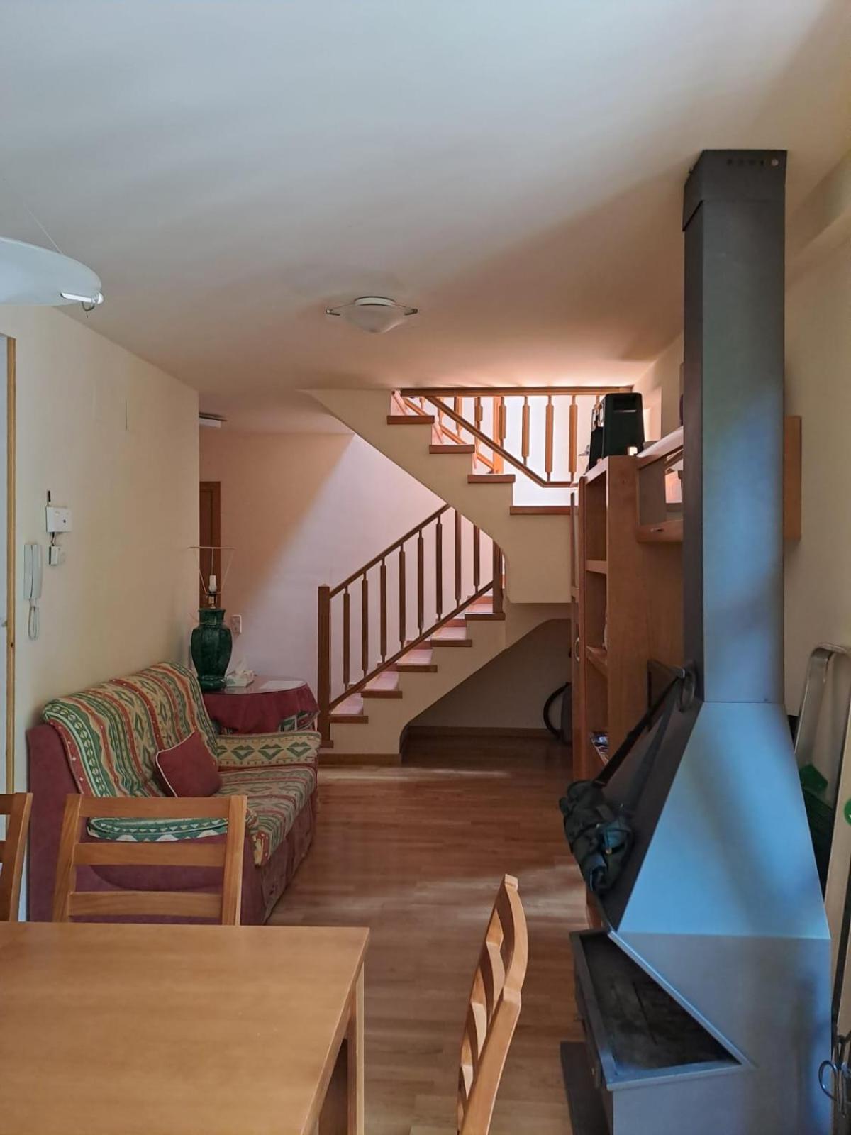 Duplex De Muntanya En Zona Verda A Escaló 外观 照片